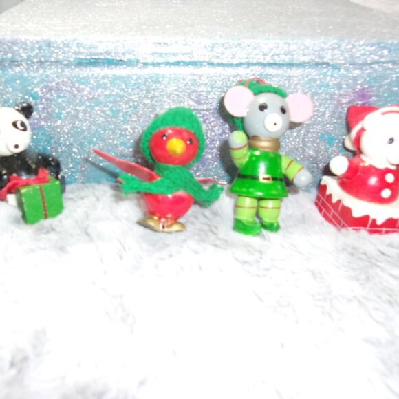 HXS-113 VINTAGE SET OF 4 R. DAKIN FUN FARM WOODEN ANIMAL CHRISTMAS ORNAMENTS - Picture 2 of 14